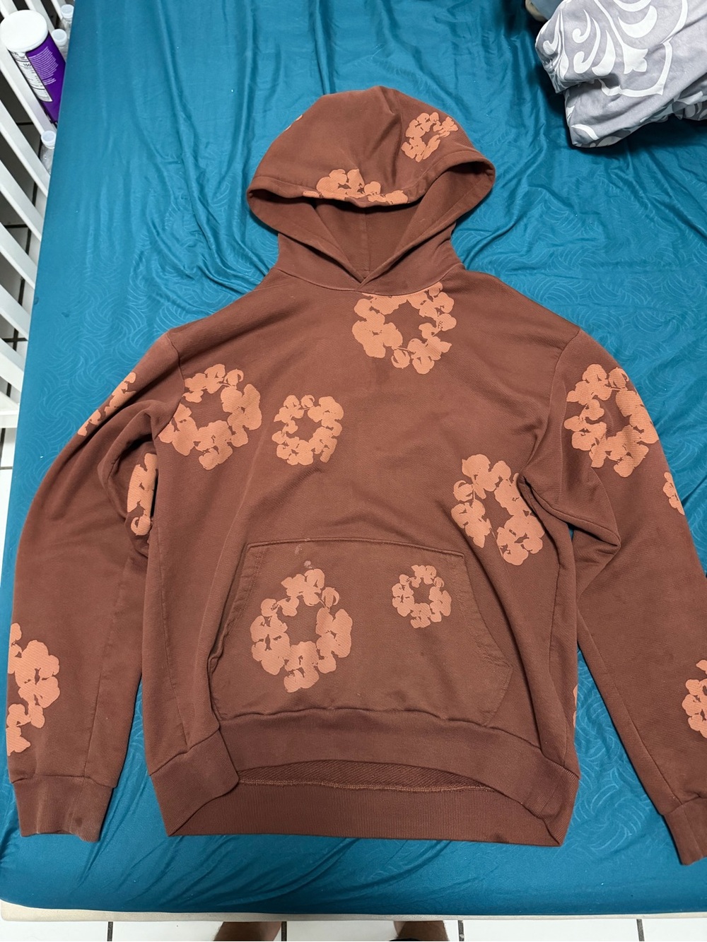 Men's Brown Floral-Print Pullover Hoodie